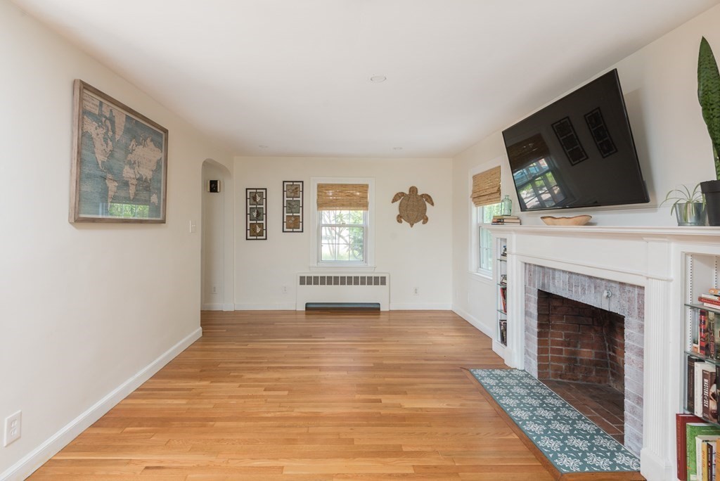 140 Reservoir Road Quincy, MA 02170 - Photo 17 of 39 Gallery Image 17