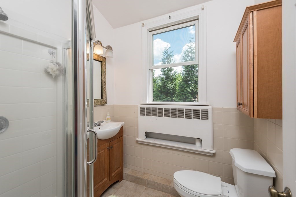 140 Reservoir Road Quincy, MA 02170 - Photo 18 of 39 Gallery Image 18