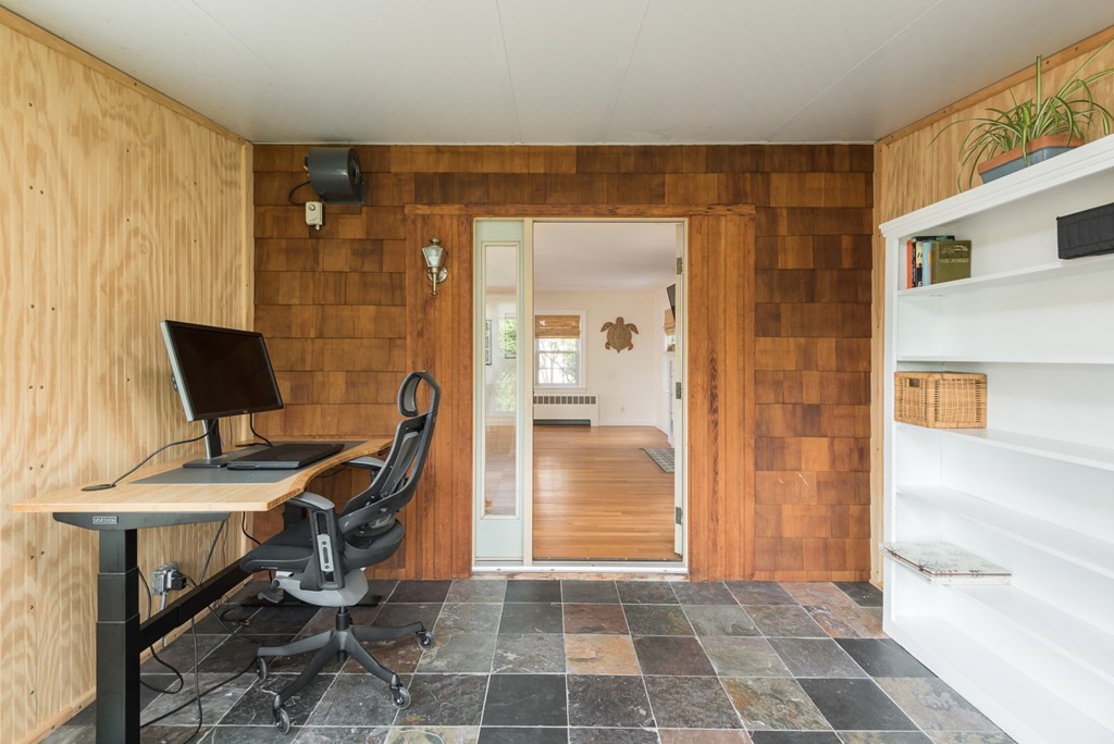 140 Reservoir Road Quincy, MA 02170 - Photo 20 of 39 Gallery Image 20