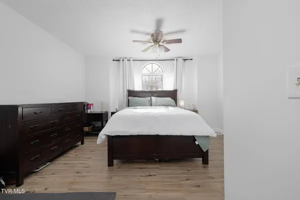 $359,800 | 1069 Gray Station Road, Gray, TN 37615