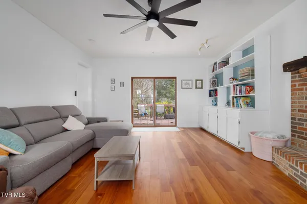 $359,800 | 1069 Gray Station Road, Gray, TN 37615