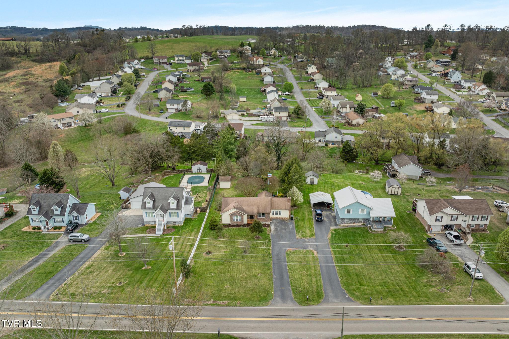 1069 Gray Station Road Gray, TN 37615 - Photo 35 of 38 DJI_0514