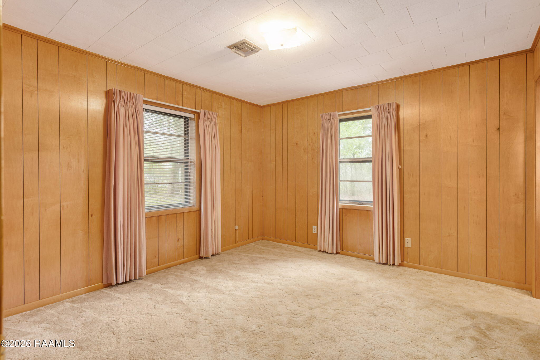 2403 West Schambers Basile, LA 70515 - Photo 9 of 29 Primary bedroom