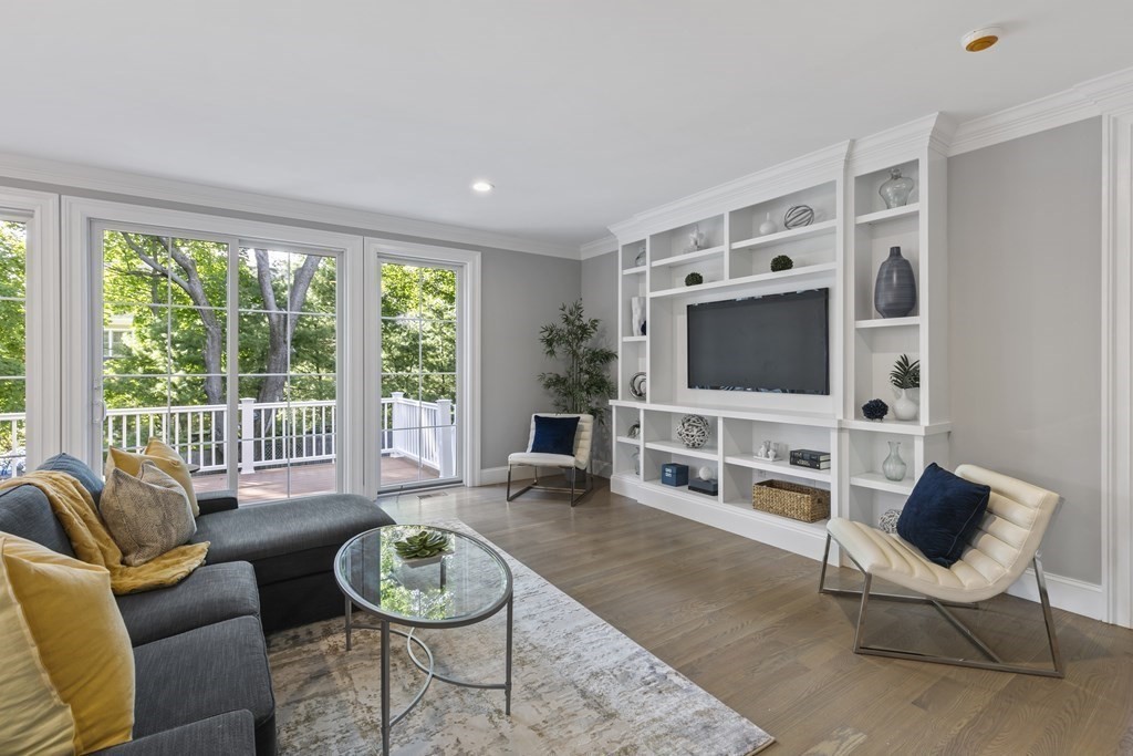 8 Wilson Road Lexington, MA 02421 - Photo 11 of 42