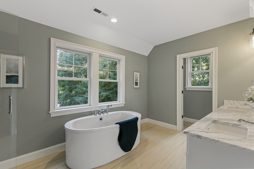 8 Wilson Road Lexington, MA 02421 - Photo 28 of 42