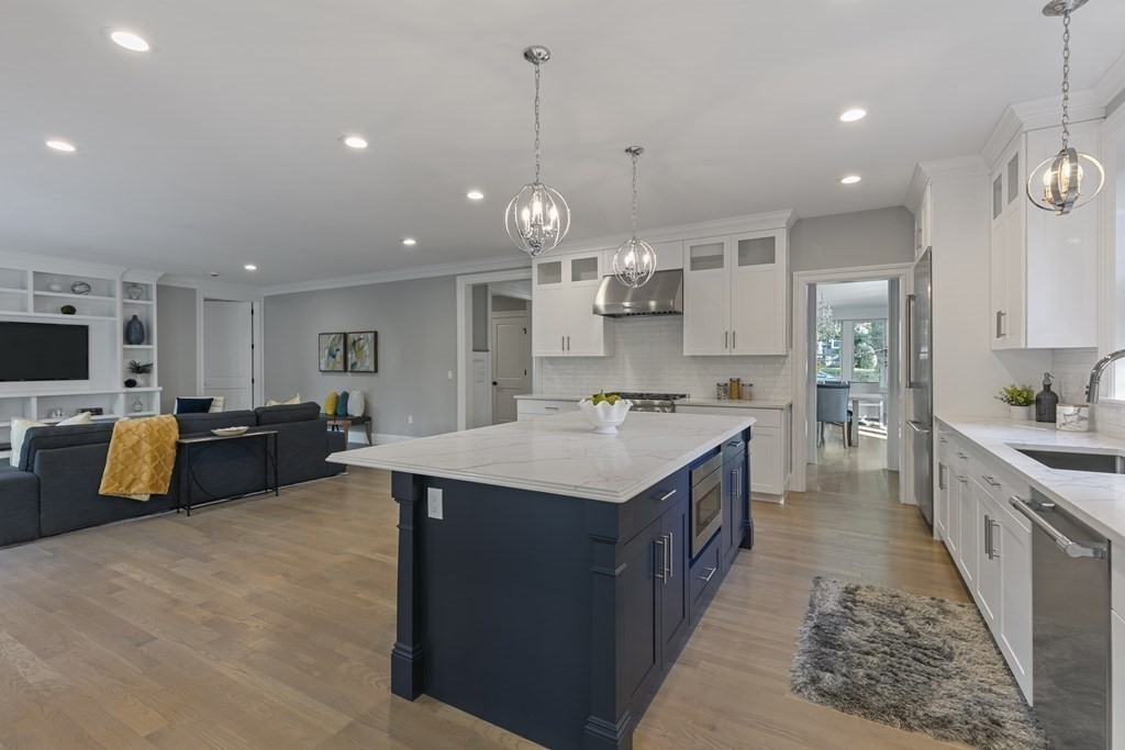 8 Wilson Road Lexington, MA 02421 - Photo 5 of 42