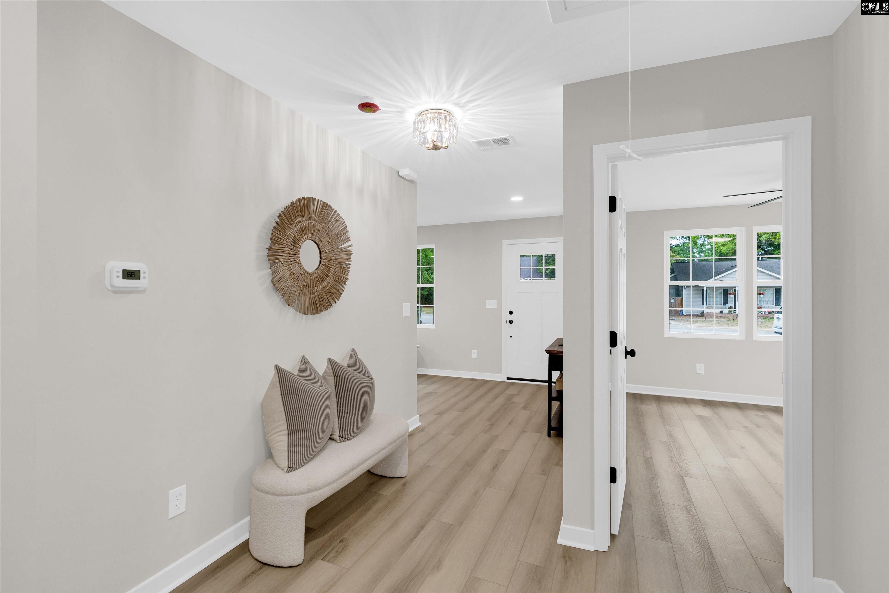 1037 Naples Avenue Cayce, SC 29033 - Photo 7 of 26