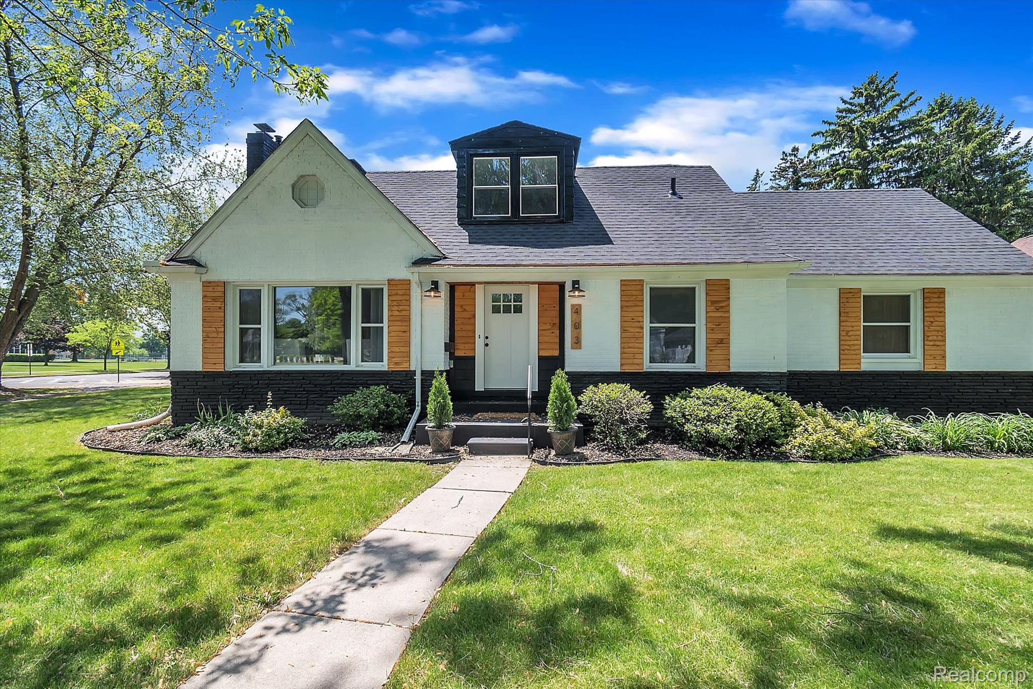 403 Touraine Road Grosse Pointe, MI 48236 - Photo 47 of 50 Gallery Image 47
