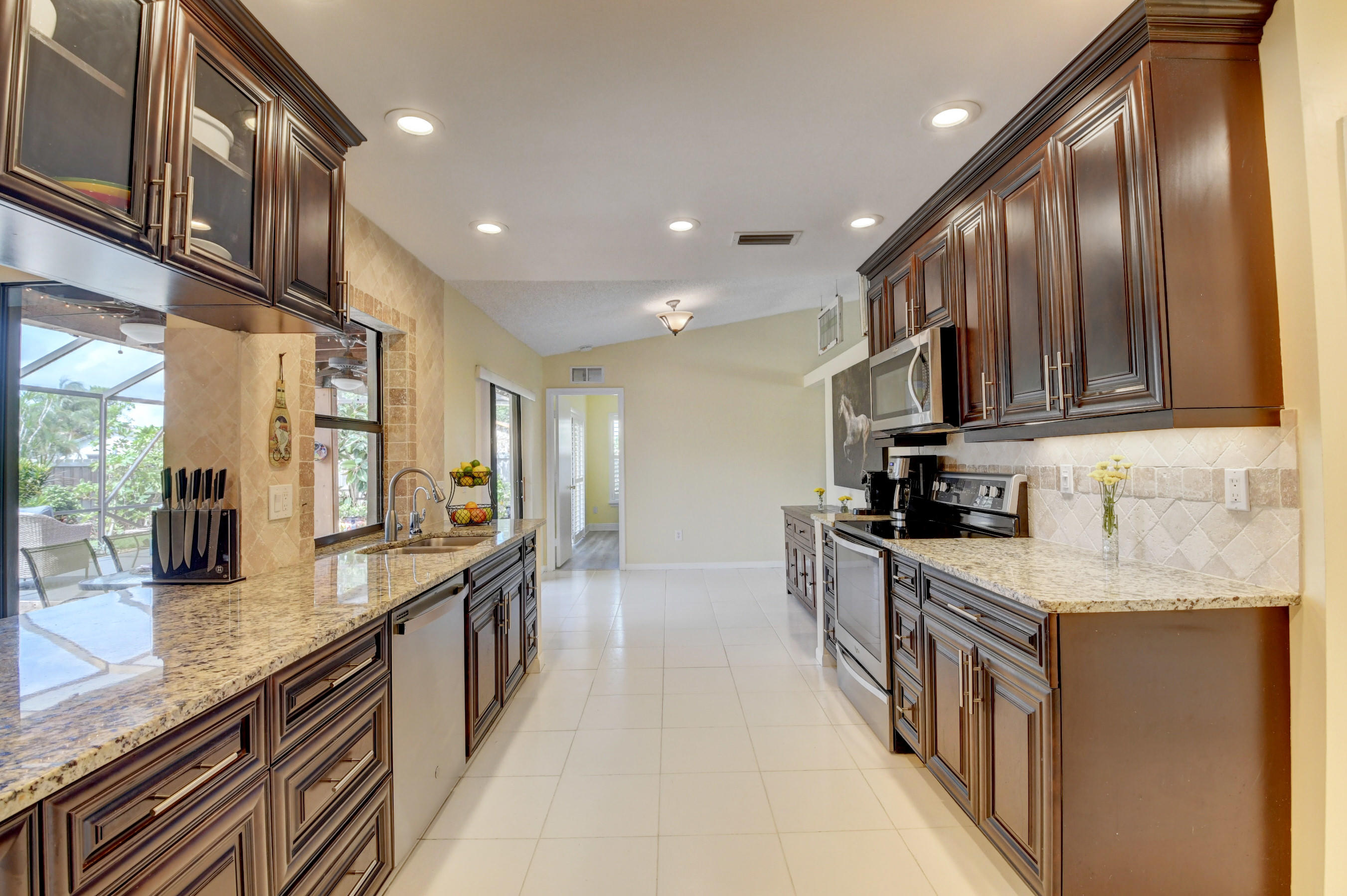 22680 Southwest 8th Court Boca Raton, FL 33433 - Photo 12 of 35 35_dsc_4363_4_5_6_7