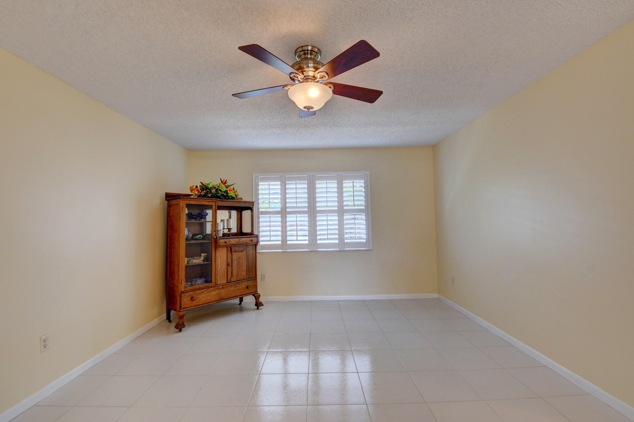 22680 Southwest 8th Court Boca Raton, FL 33433 - Photo 14 of 35 38_dsc_4378_79_80_81_82