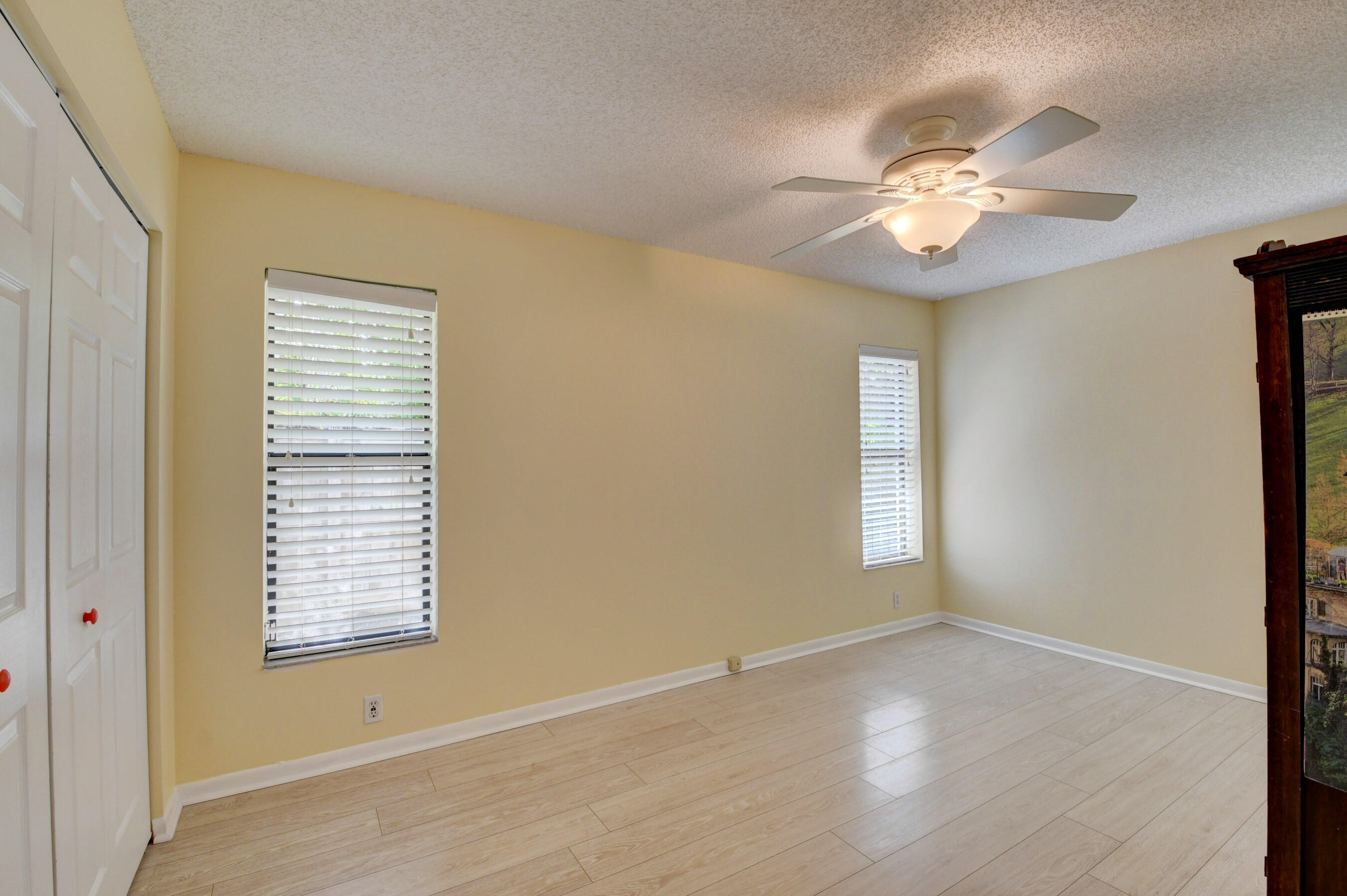 22680 Southwest 8th Court Boca Raton, FL 33433 - Photo 25 of 35 42_dsc_4398_399_400_401_402