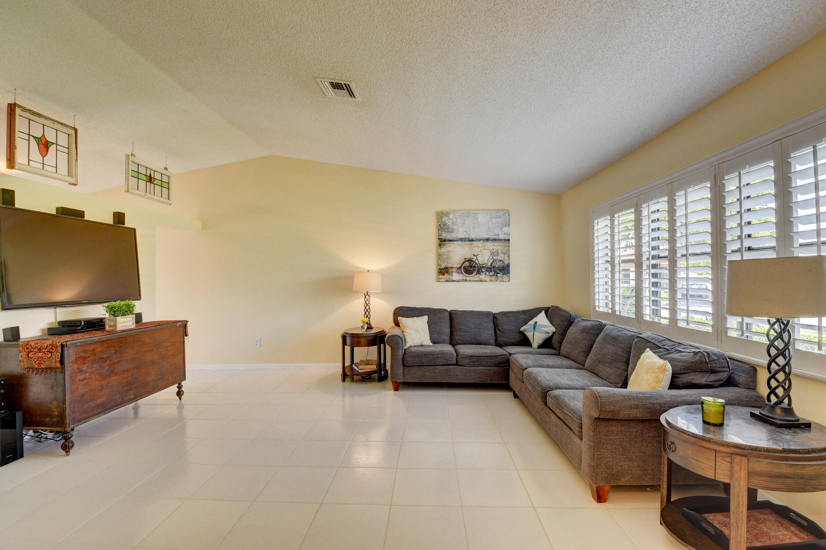 22680 Southwest 8th Court Boca Raton, FL 33433 - Photo 5 of 35 27_dsc_4318_19_20_21_22