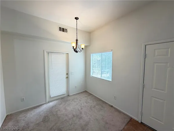 $1,490 | 10245 South Maryland Parkway, Unit 240, Las Vegas, NV 89183