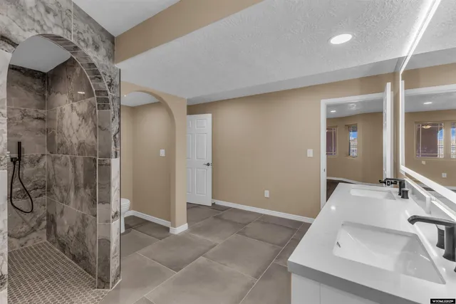 $960,000 | 1210 Fawn Circle, Green River, WY 82935