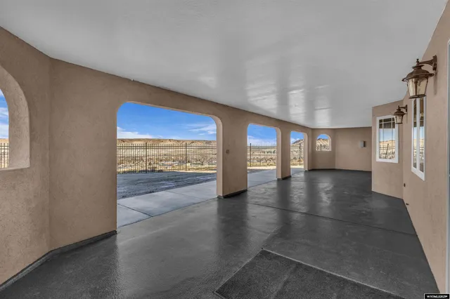 $960,000 | 1210 Fawn Circle, Green River, WY 82935