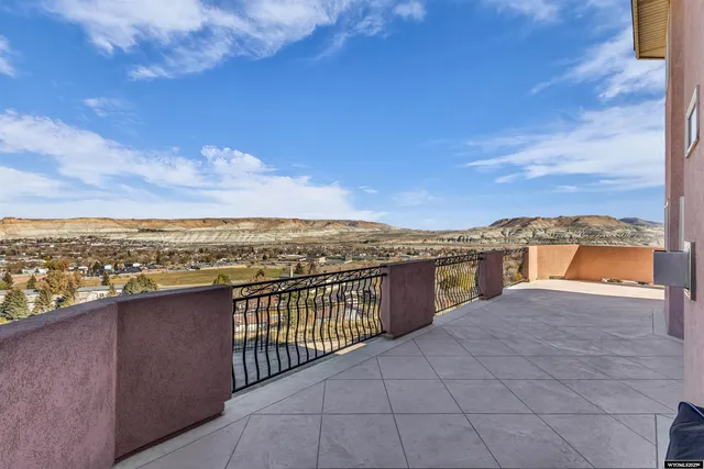 $960,000 | 1210 Fawn Circle, Green River, WY 82935