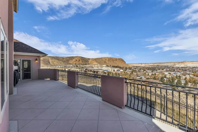 $960,000 | 1210 Fawn Circle, Green River, WY 82935