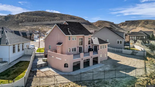 $960,000 | 1210 Fawn Circle, Green River, WY 82935