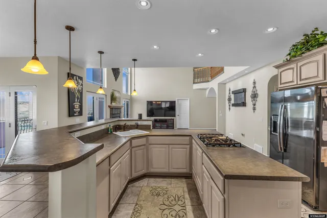 $960,000 | 1210 Fawn Circle, Green River, WY 82935