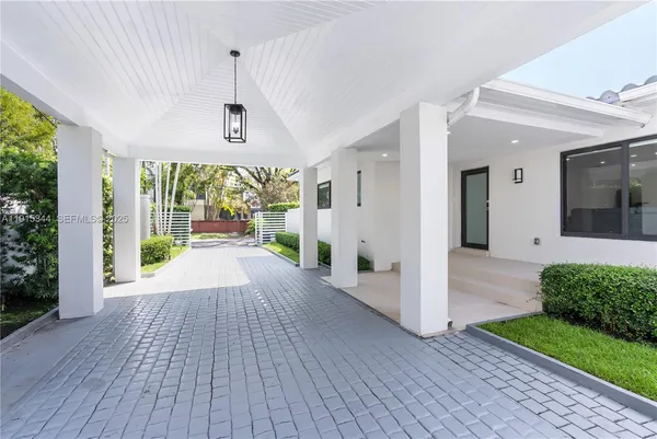 $16,000 | 1600 Micanopy Avenue, Miami, FL 33133