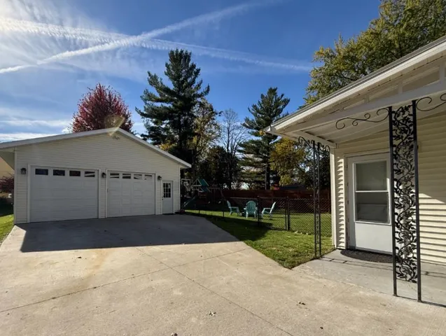 $299,900 | 115 East Griswold Street, Ripon, WI 54971