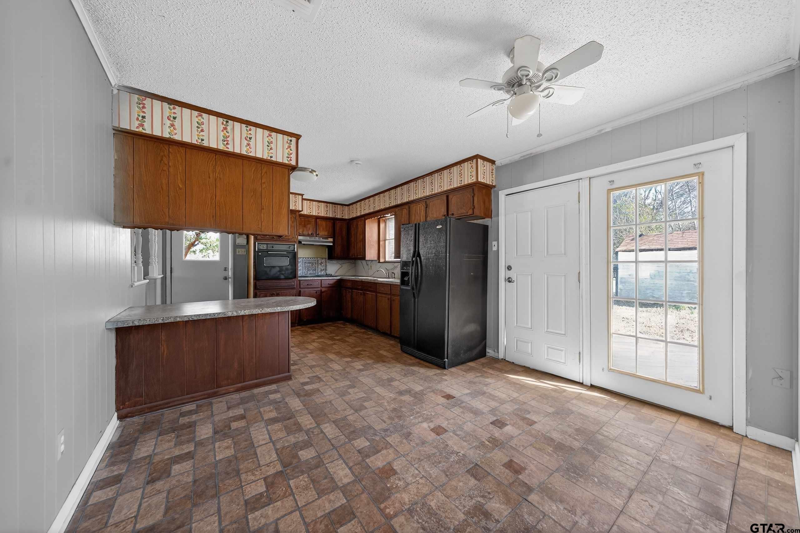 620 Ravine Street Emory, TX 75440 - Photo 14 of 39