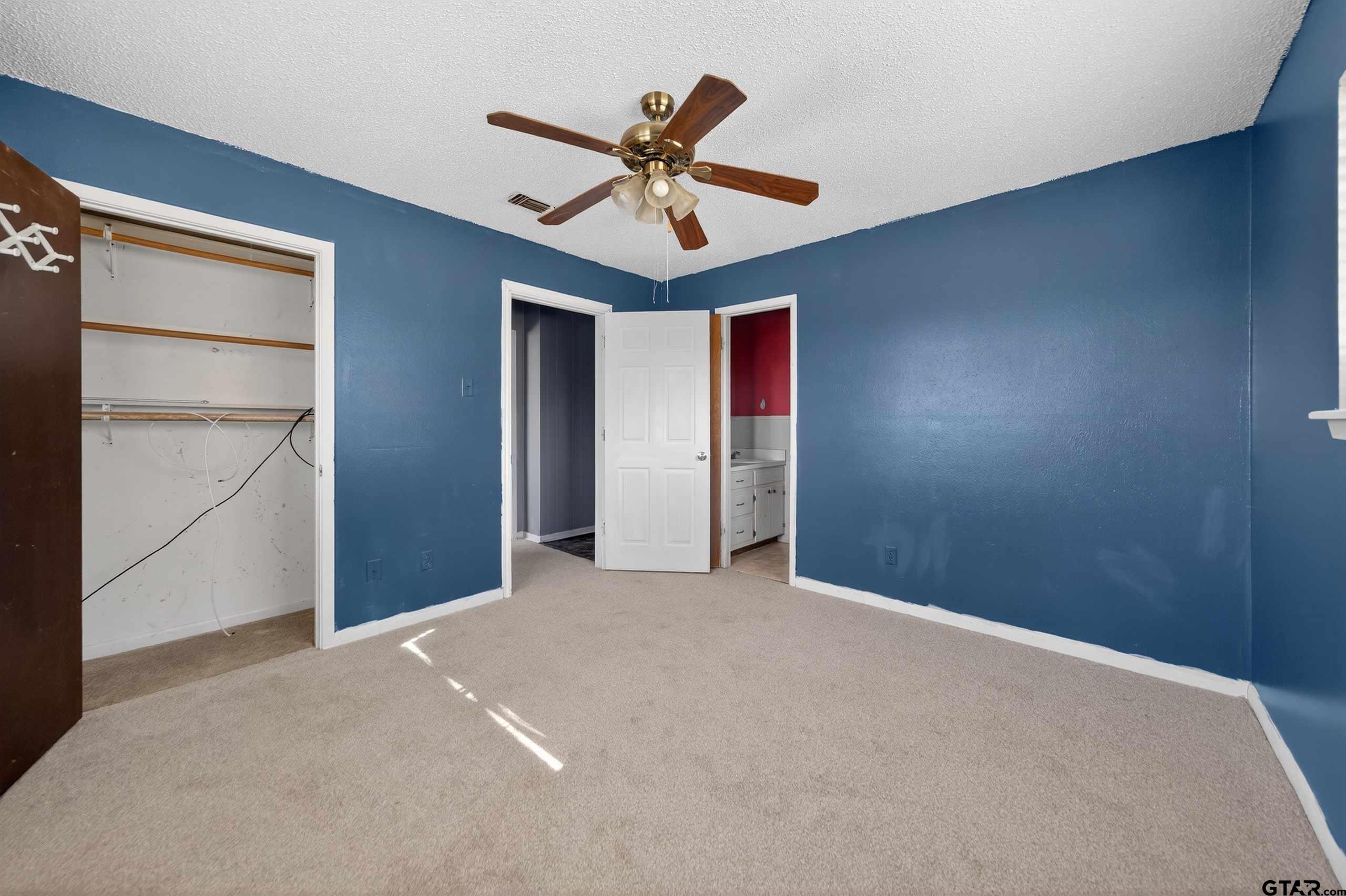 620 Ravine Street Emory, TX 75440 - Photo 6 of 39