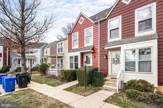 $524,900 | 6185 Little Valley Way, Alexandria, VA 22310