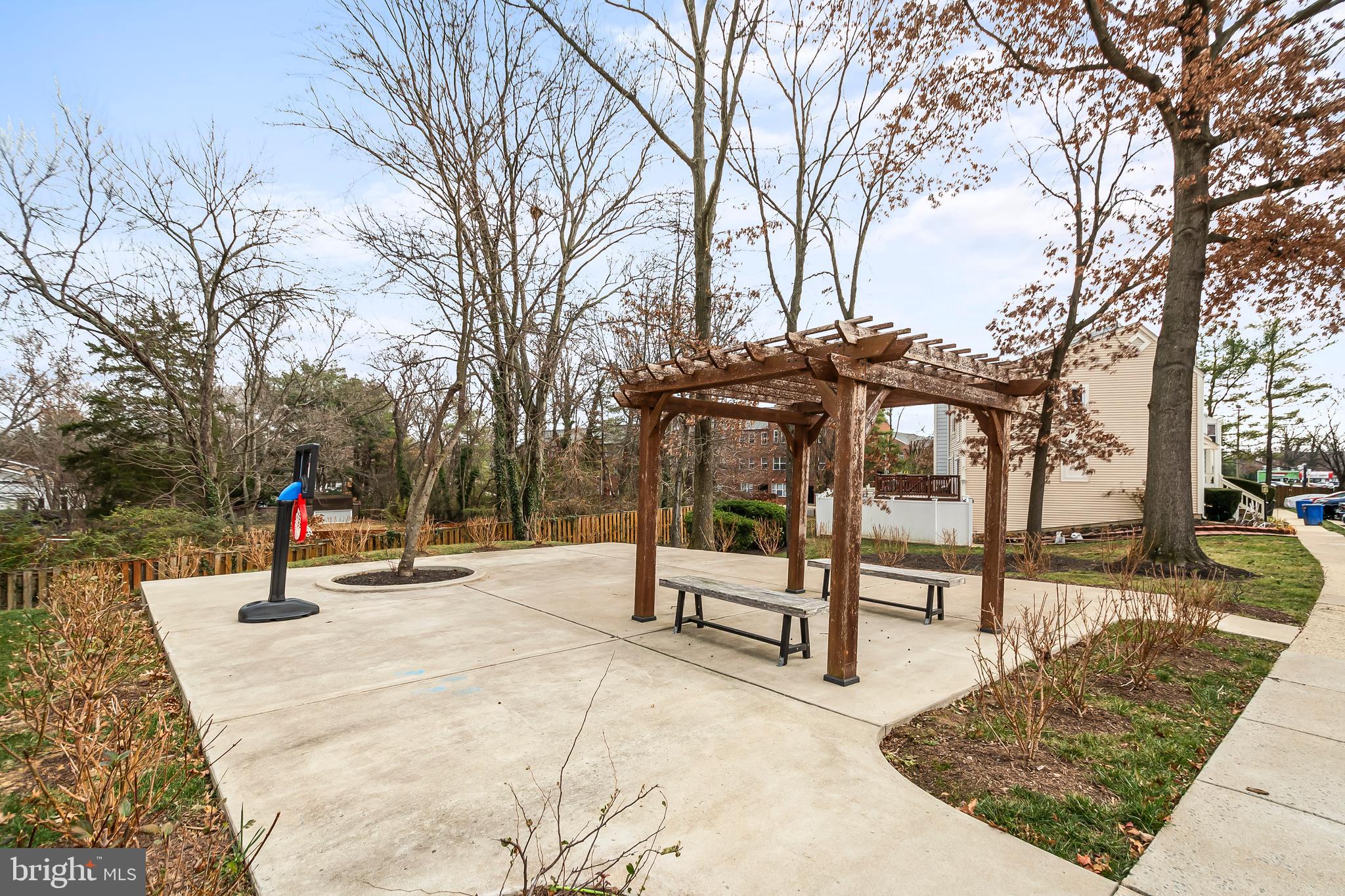 6185 Little Valley Way Alexandria, VA 22310 - Photo 37 of 44 a view of outdoor space with seating