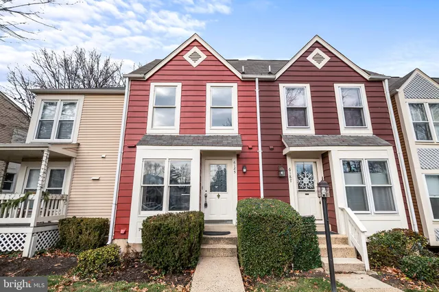 $524,900 | 6185 Little Valley Way, Alexandria, VA 22310