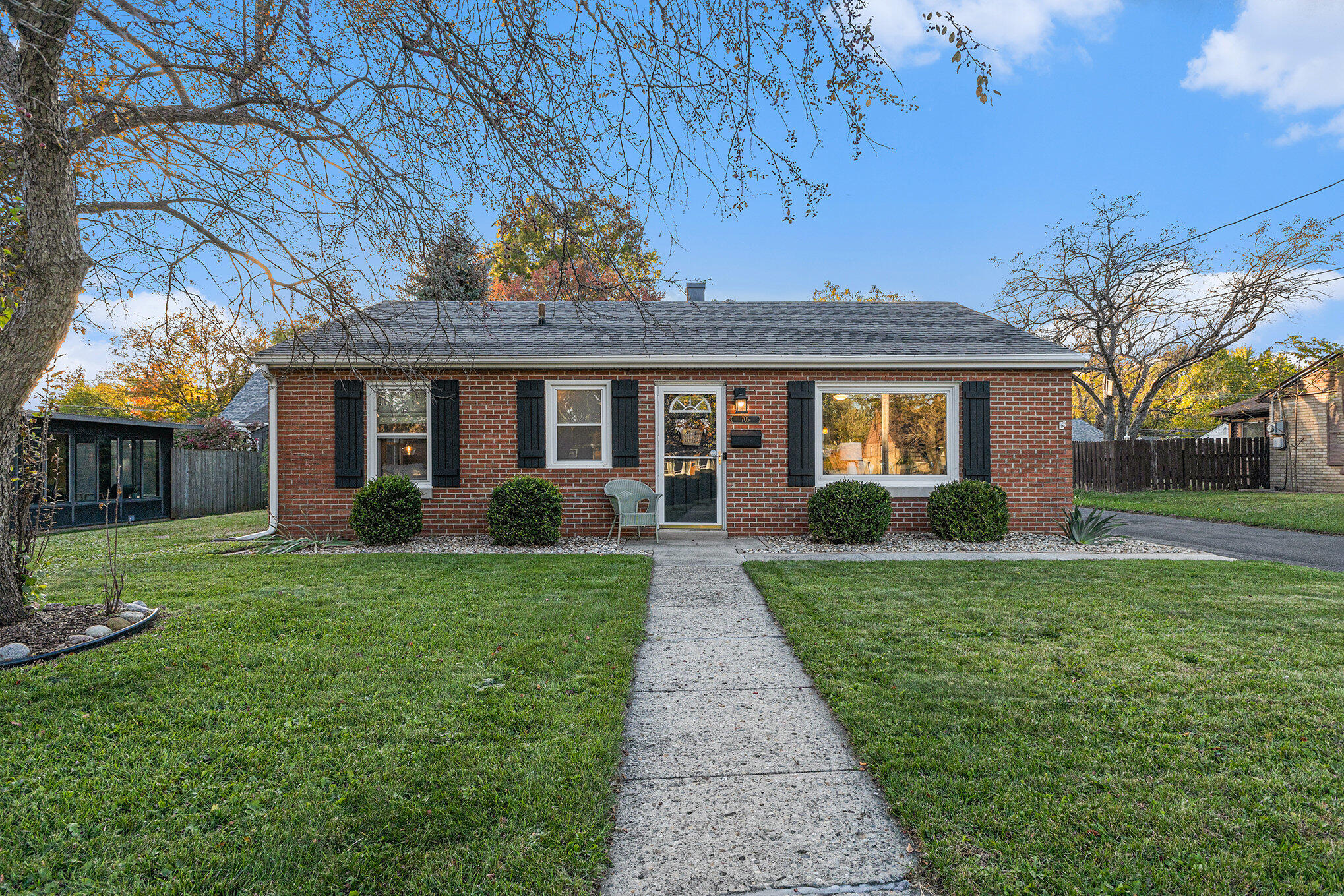 705 George Street Valparaiso, IN 46385 - Photo 1 of 19 2038x1359