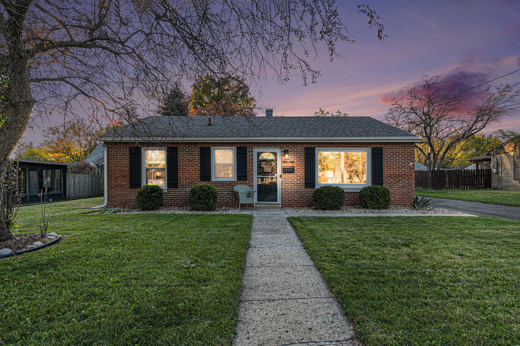 705 George Street Valparaiso, IN 46385 - Photo 2 of 19 2038x1359