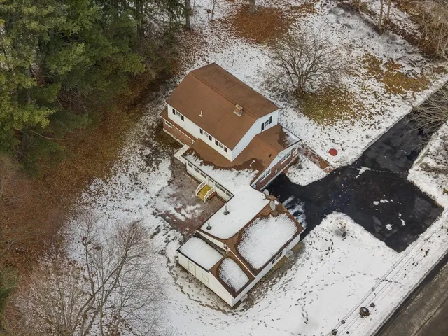 $665,000 | 260 Great Road, Stow, MA 01775