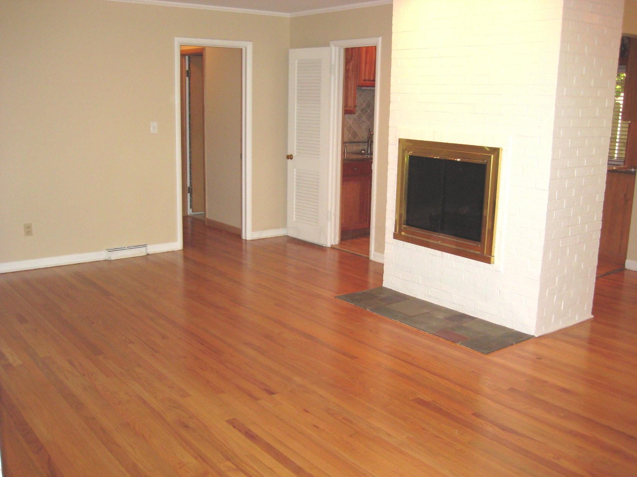 2393 Bristol Road Columbus, OH 43221 - Photo 11 of 28