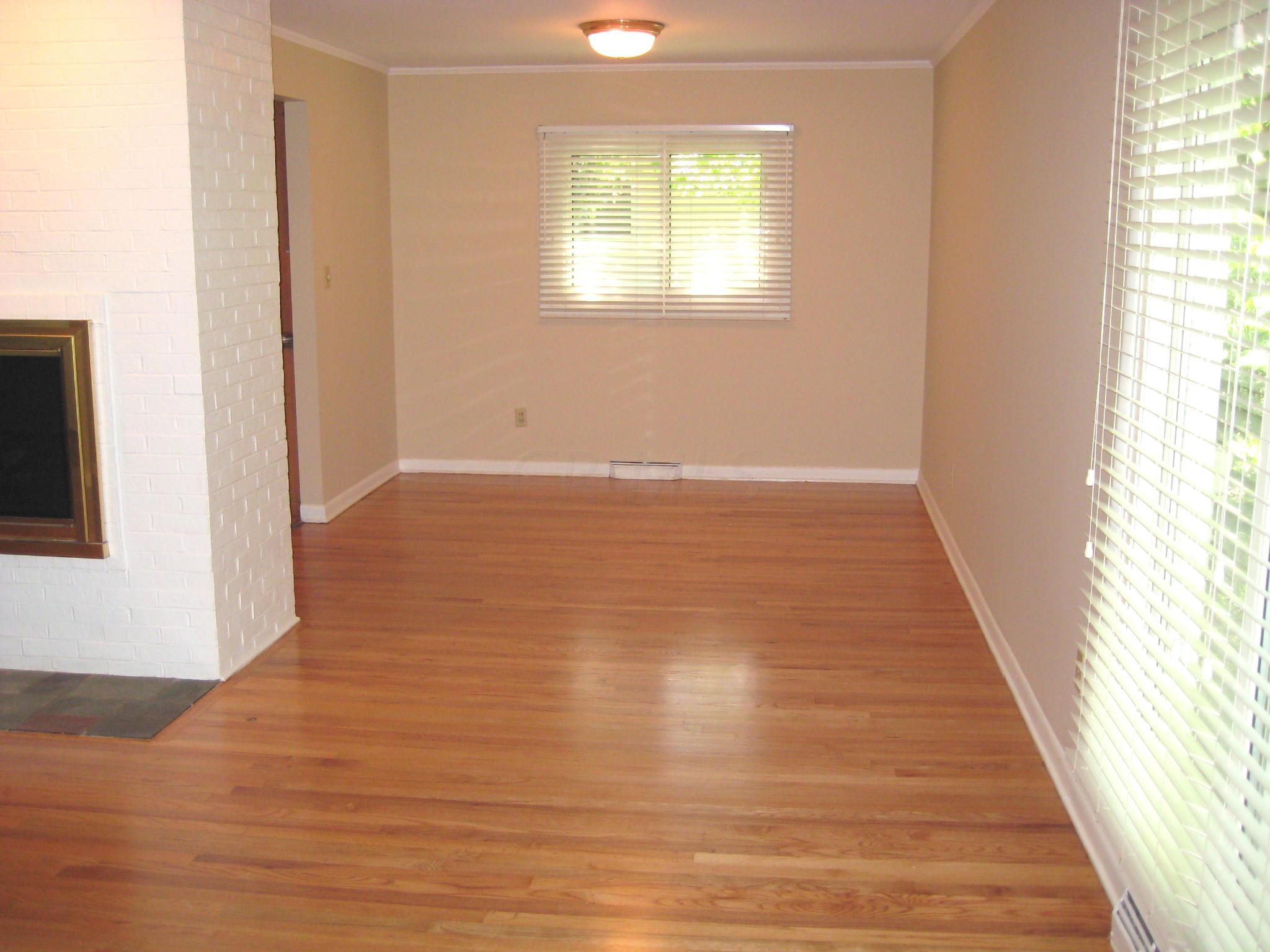 2393 Bristol Road Columbus, OH 43221 - Photo 13 of 28