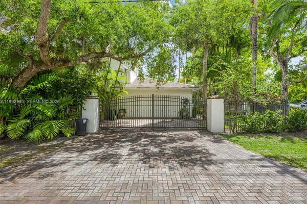 $19,500 | 755 Tiziano Avenue, Coral Gables, FL 33143