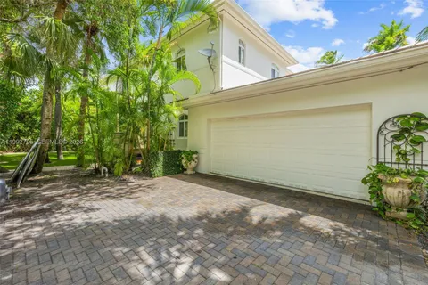 $19,500 | 755 Tiziano Avenue, Coral Gables, FL 33143