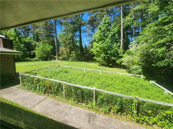 $2,925 | 2324 Clairmont Road, Atlanta, GA 30329