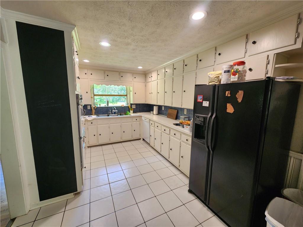 2324 Clairmont Road Atlanta, GA 30329 - Photo 4 of 18