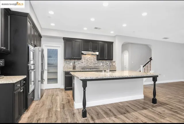 $899,000 | 8461 Pinehollow Circle, Discovery Bay, CA 94505