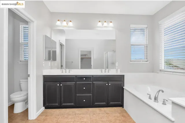 $899,000 | 8461 Pinehollow Circle, Discovery Bay, CA 94505