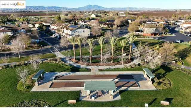 $899,000 | 8461 Pinehollow Circle, Discovery Bay, CA 94505