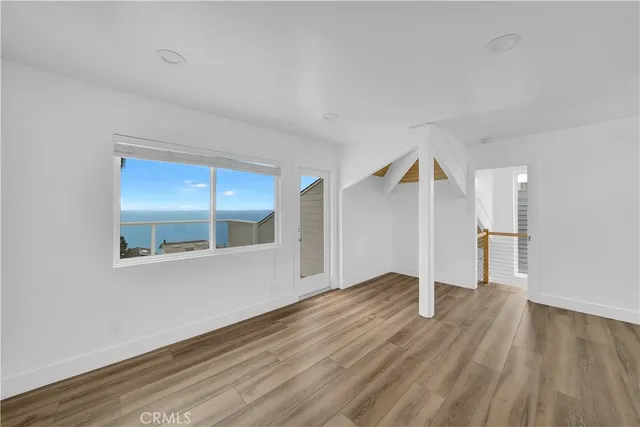 $9,900 | 2535 Corona Way, Laguna Beach, CA 92651