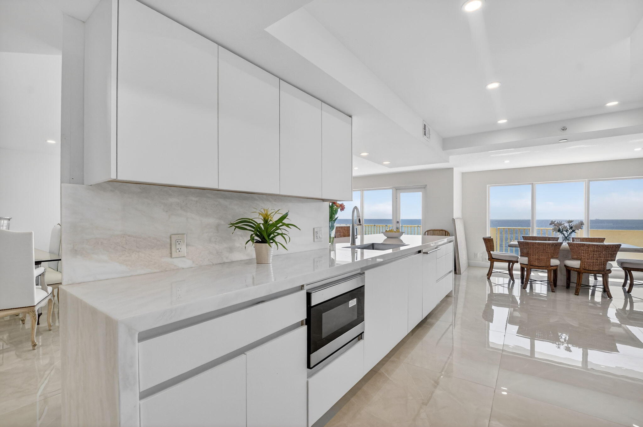 4301 North Ocean Boulevard, Unit 1105 Boca Raton, FL 33431 - Photo 9 of 32 9