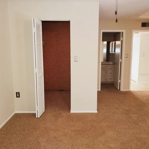 $1,850 | 2661 Sabal Springs Circle, Unit 204, Clearwater, FL 33761