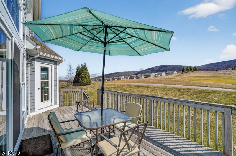 4 Coventry Road Hamburg, NJ 07419 - Photo 28 of 44