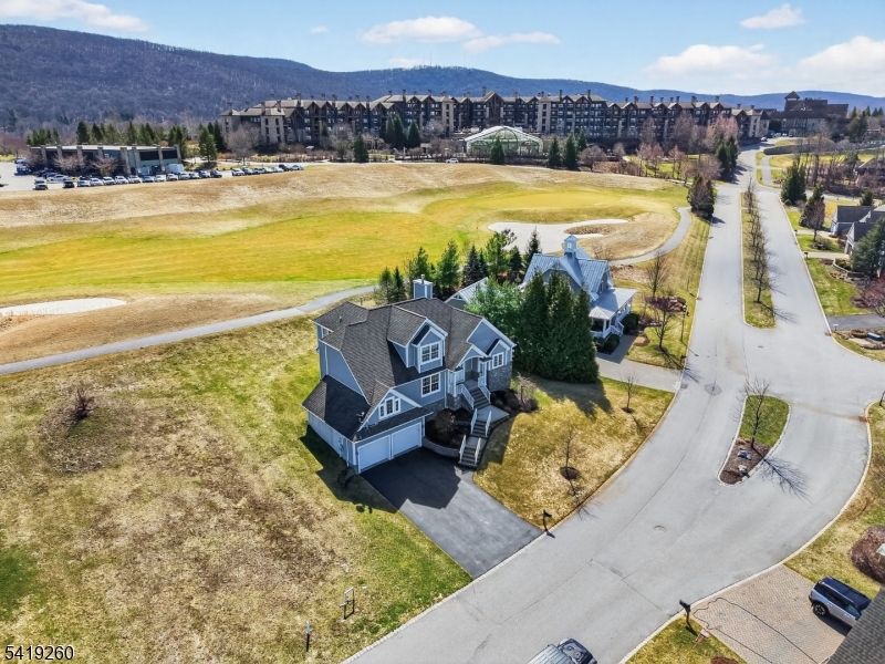 4 Coventry Road Hamburg, NJ 07419 - Photo 31 of 44