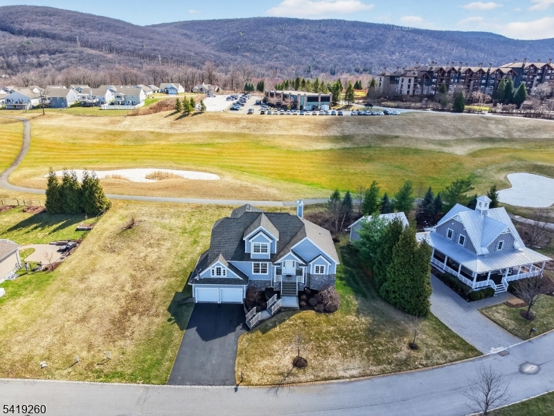 4 Coventry Road Hamburg, NJ 07419 - Photo 33 of 44