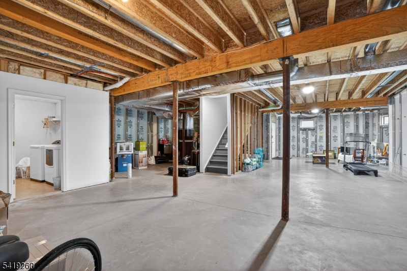 4 Coventry Road Hamburg, NJ 07419 - Photo 41 of 44