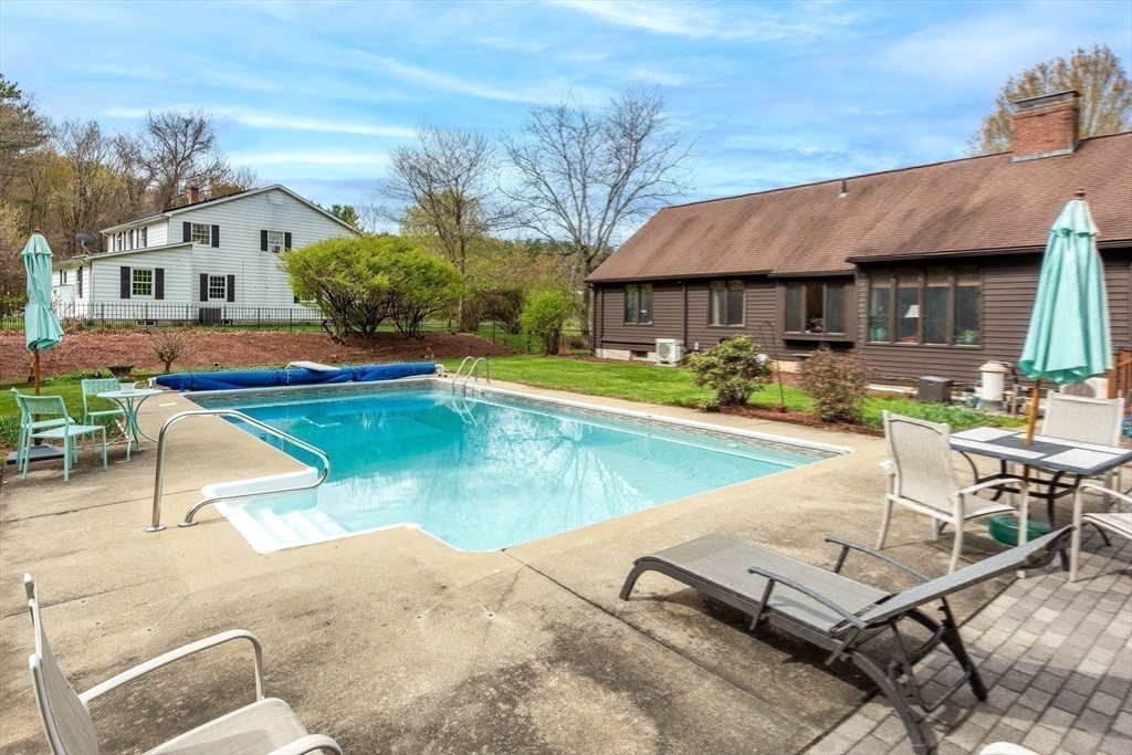 560 Middle Street Amherst, MA 01002 - Photo 36 of 40